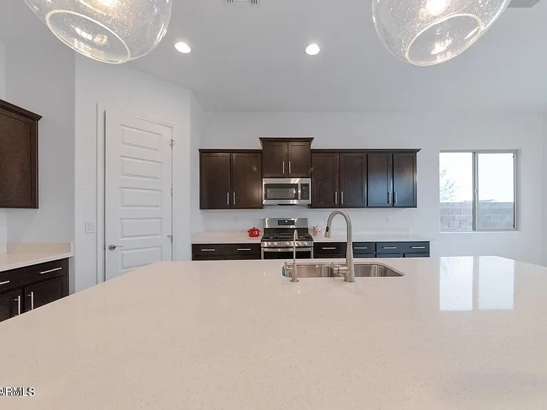 19793 W Earll Dr — Photo 14