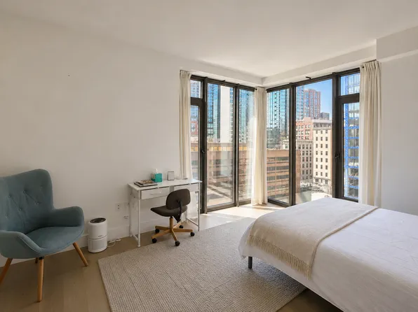 319 Schermerhorn Street image 1 of 7