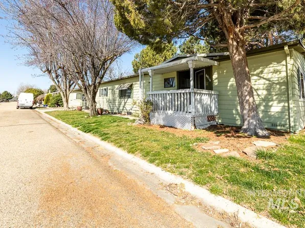 6916 Garden Glen Ln, Garden City, ID 83714