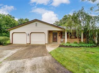 303 Kristina Ct, Dayton, OH 45458