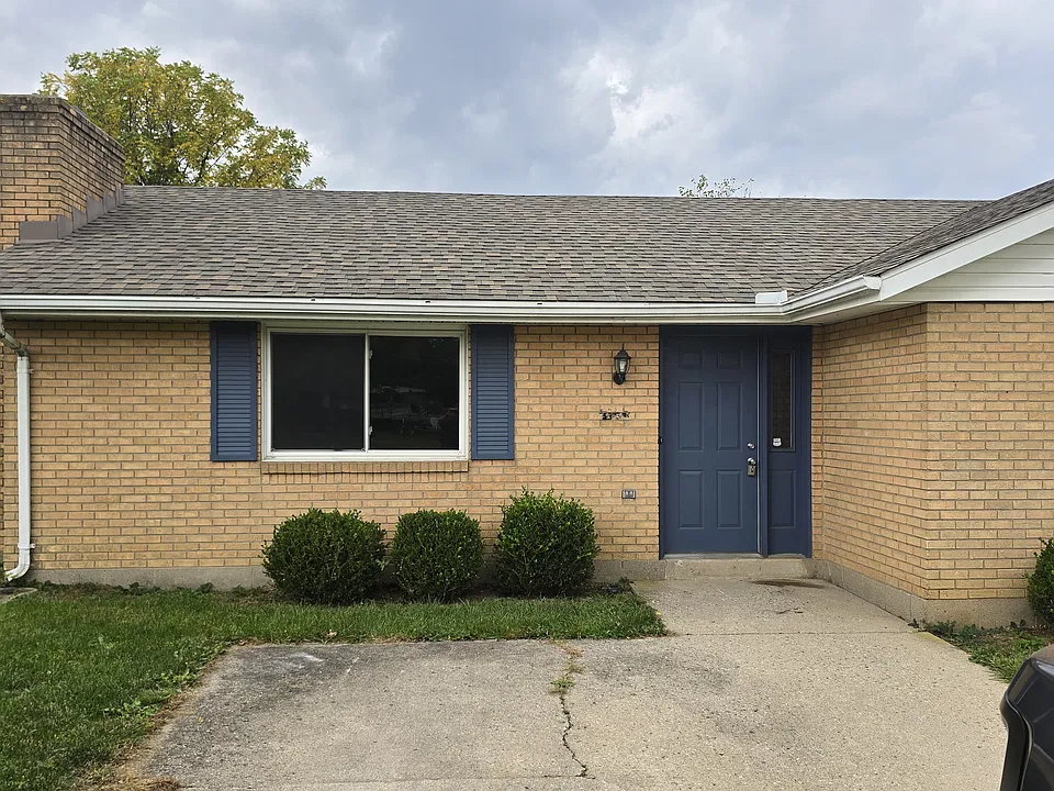 3302 Honeysuckle Dr #3302