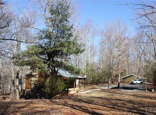 1405 Venturous Trl, Goode, VA 24556