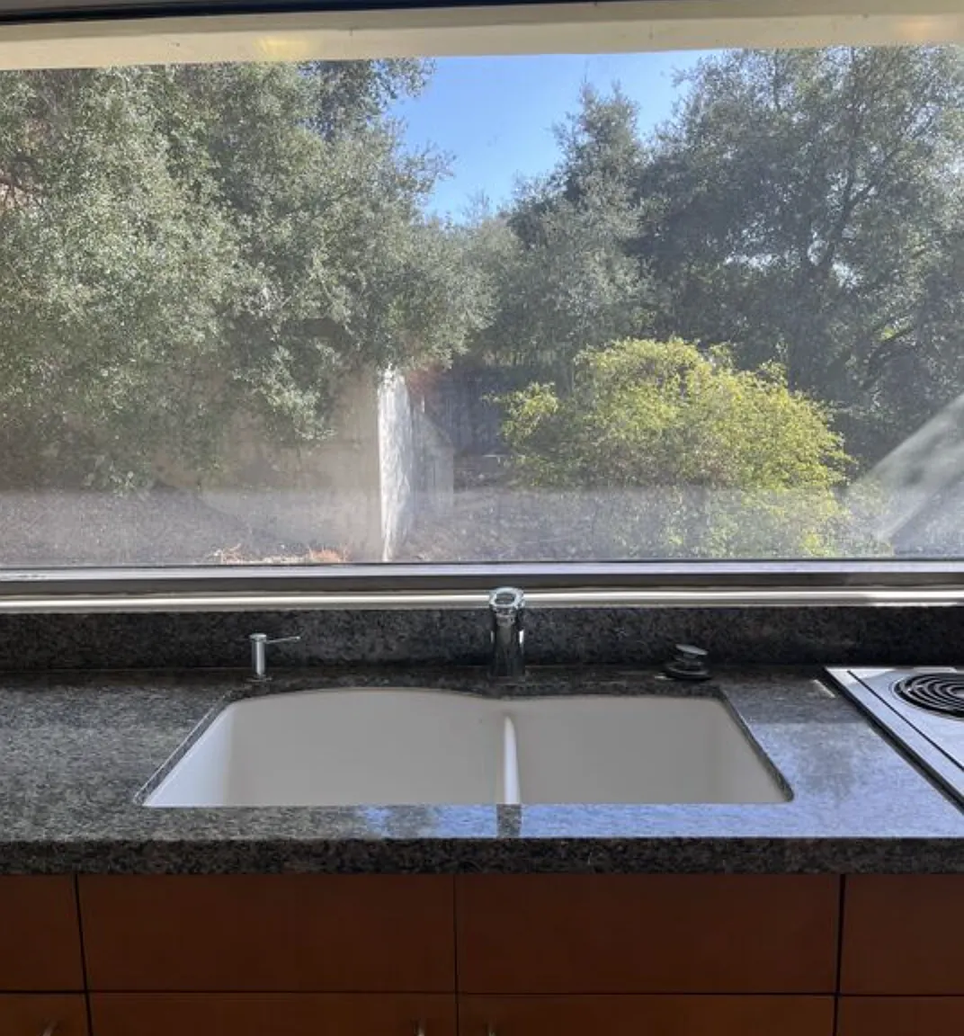 Studio, 500 sqft, $2,300 — Photo 2