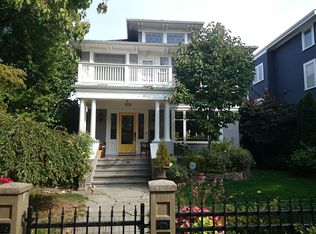 928 18th Ave E, Seattle, WA 98112