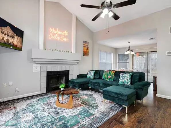 10218 Barron Fld, San Antonio, TX 78245