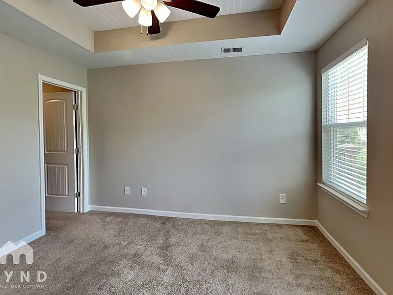 302 Negri Ct #1 — Photo 8