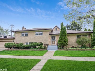 900 Yale St, Wilmette, IL, 60091
