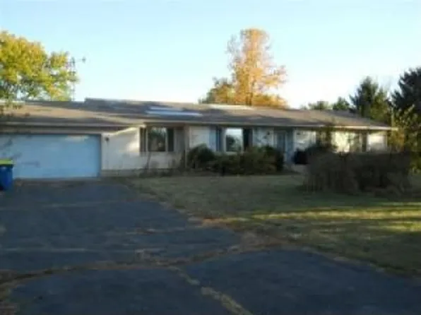 10313 Pleasant Plain Rd, Brookville, OH 45309