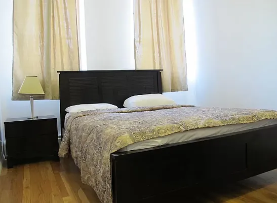 Rented by Avenues Real Estate | media 2