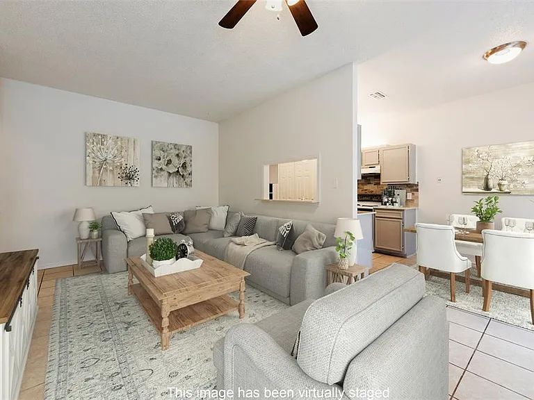 9100 Mountain Ridge Dr #105 — Photo 2