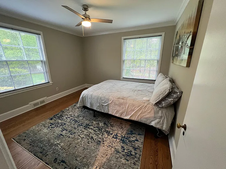 2107 Richardson Dr — Photo 17