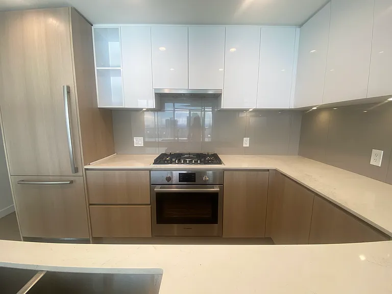 618 Carnarvon St #2301 — Photo 32