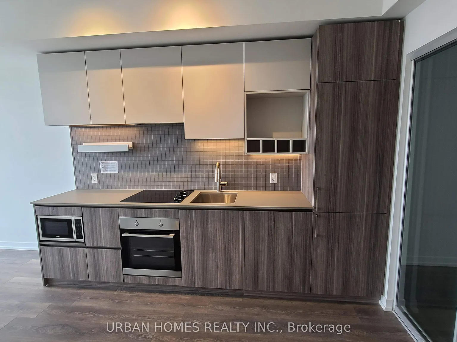 2 bed, $2,100 — Photo 2