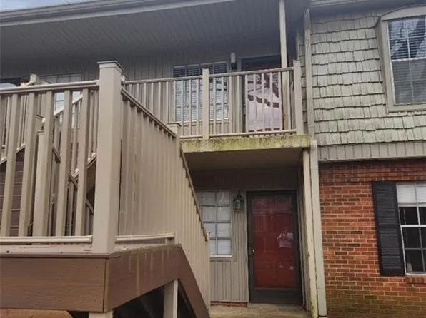 3824 E Country Club Rd #K, Winston Salem, NC 27104