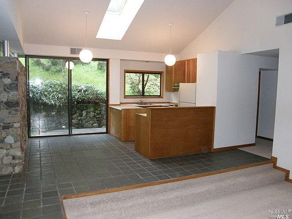 5th image of 1144 Kenilworth Ave