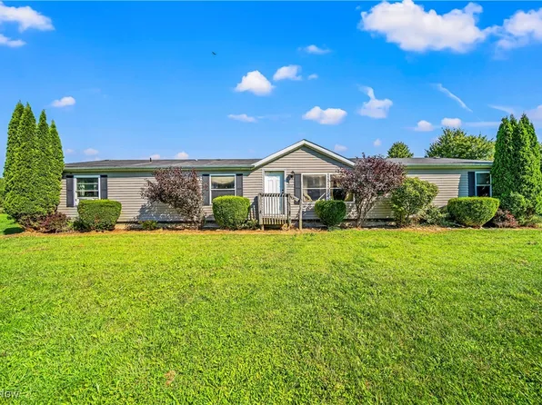 1055 E Morgan Rd, Jefferson, OH 44047