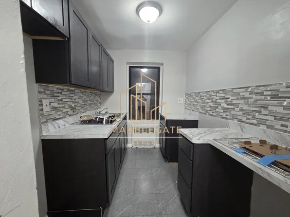 130 Chancellor Ave, Newark, NJ