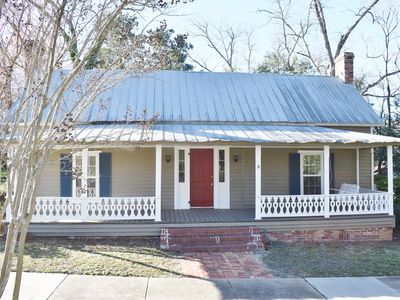 213 N Broad St, Ailey, GA, 30410