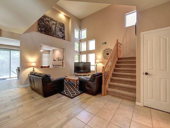 4th image of 5409 San Carlos