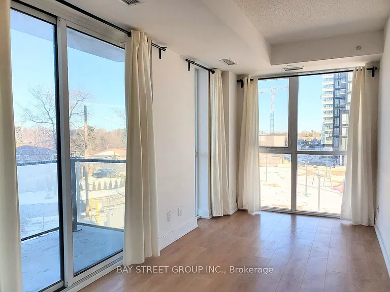 150 Fairview Mall Dr #311 — Photo 4
