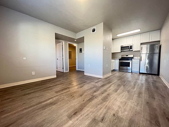 2nd image of 3405 Gibson Blvd SE