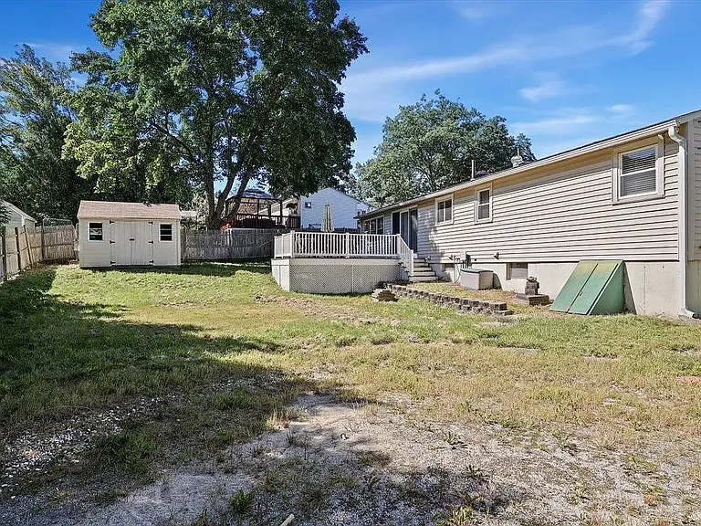 16 Mapleleaf Dr — Photo 20