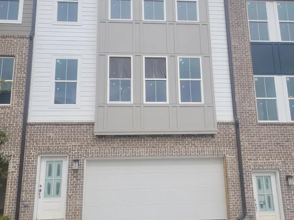 1469 NW Creekside Cir NW #114, Atlanta, GA 30318