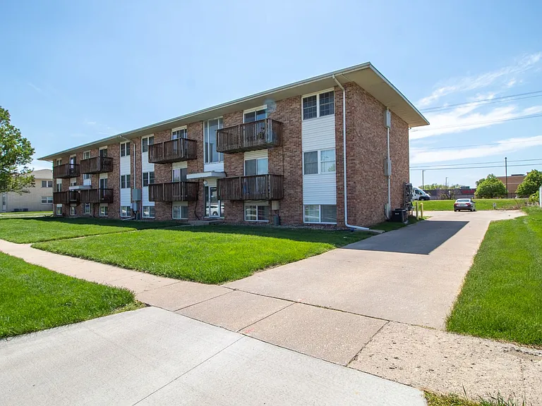 2713 Luther Dr — Photo 31