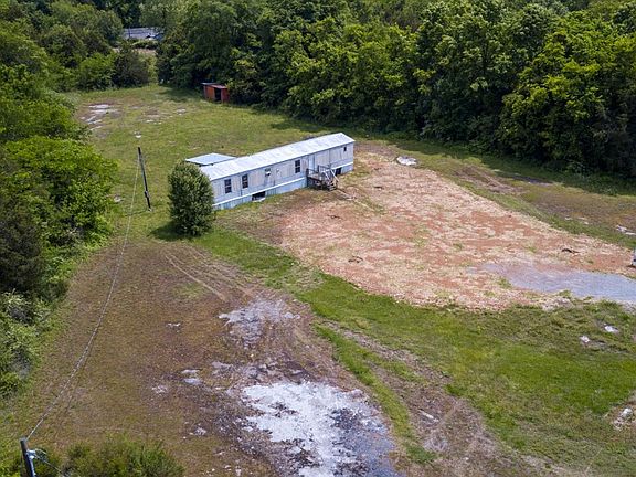 2nd image of 1972 Hill Rd