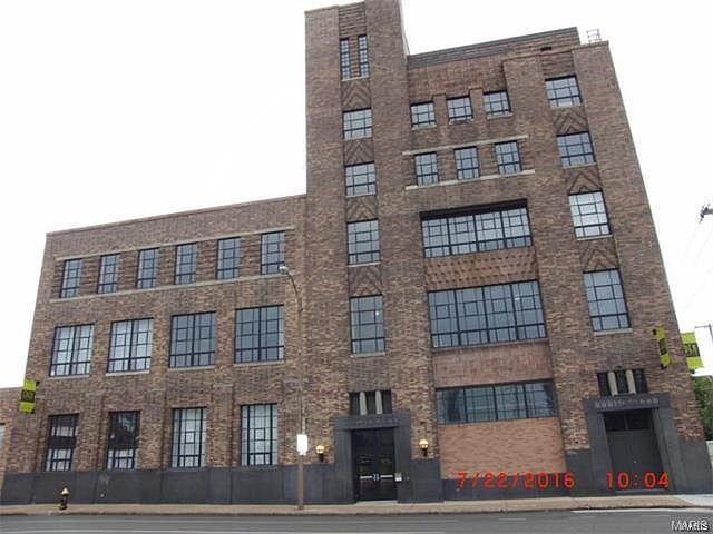 1st image of 1720-1724 Chouteau Ave #310