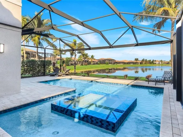 2735 Cinnamon Bay CIR, NAPLES, FL 34119