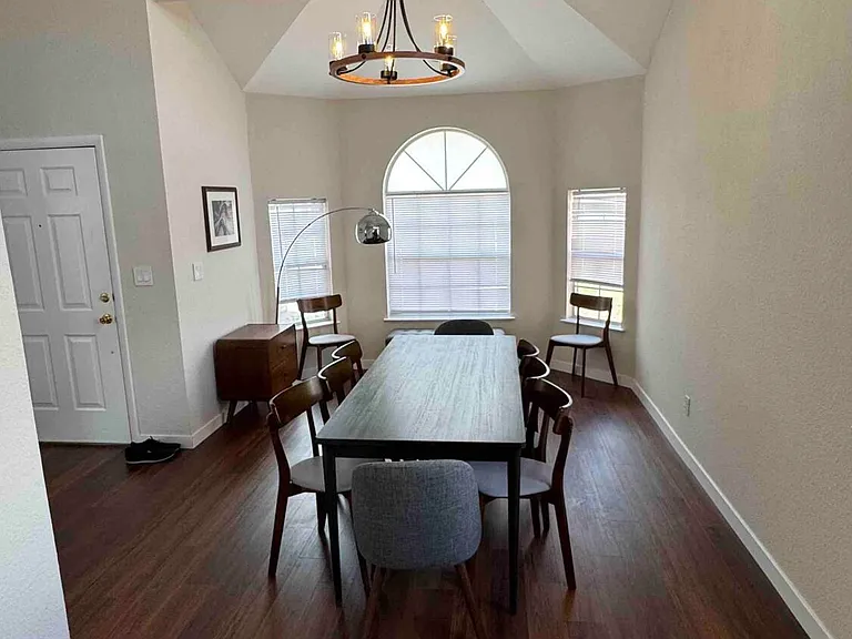 7448 Plaza Taurina Dr — Photo 7
