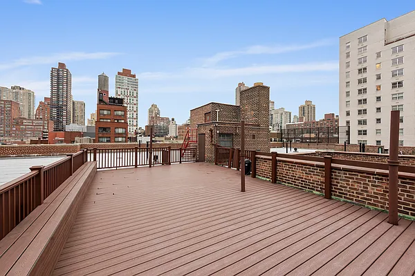 Rented by Keller Williams NYC | media 2