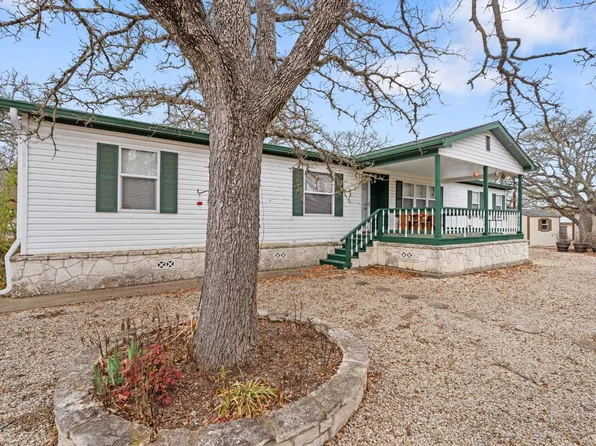8 Wilderness Trl, Kerrville, TX 78028