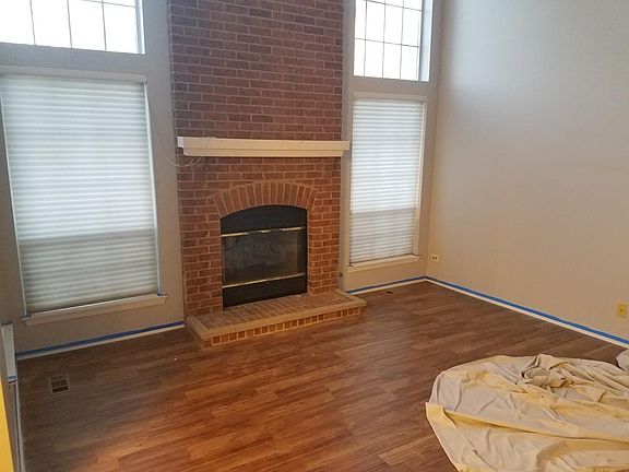 5th image of 137 White Branch Ct #C137