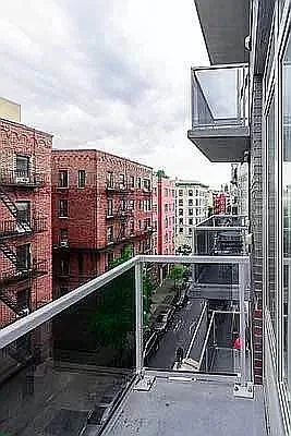 Rented by Metropolitan Property Group | media 14