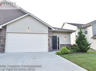 12341 Fox Creek Dr, Platte City, MO 64079