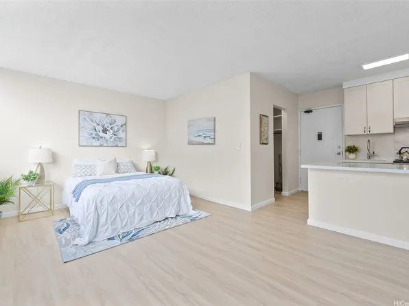 1560 Kanunu St APT 1613, Honolulu, HI 96814