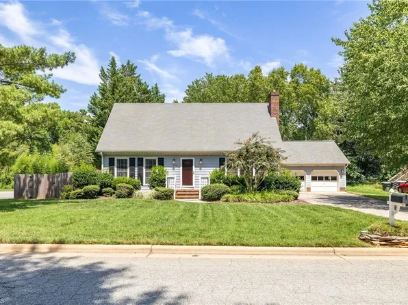 5622 Guida Dr, Greensboro, NC 27410