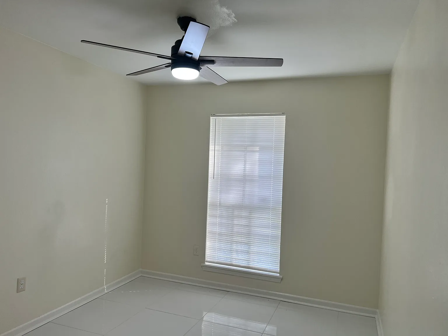 3 bed, 1130 sqft, $1,250 — Photo 4