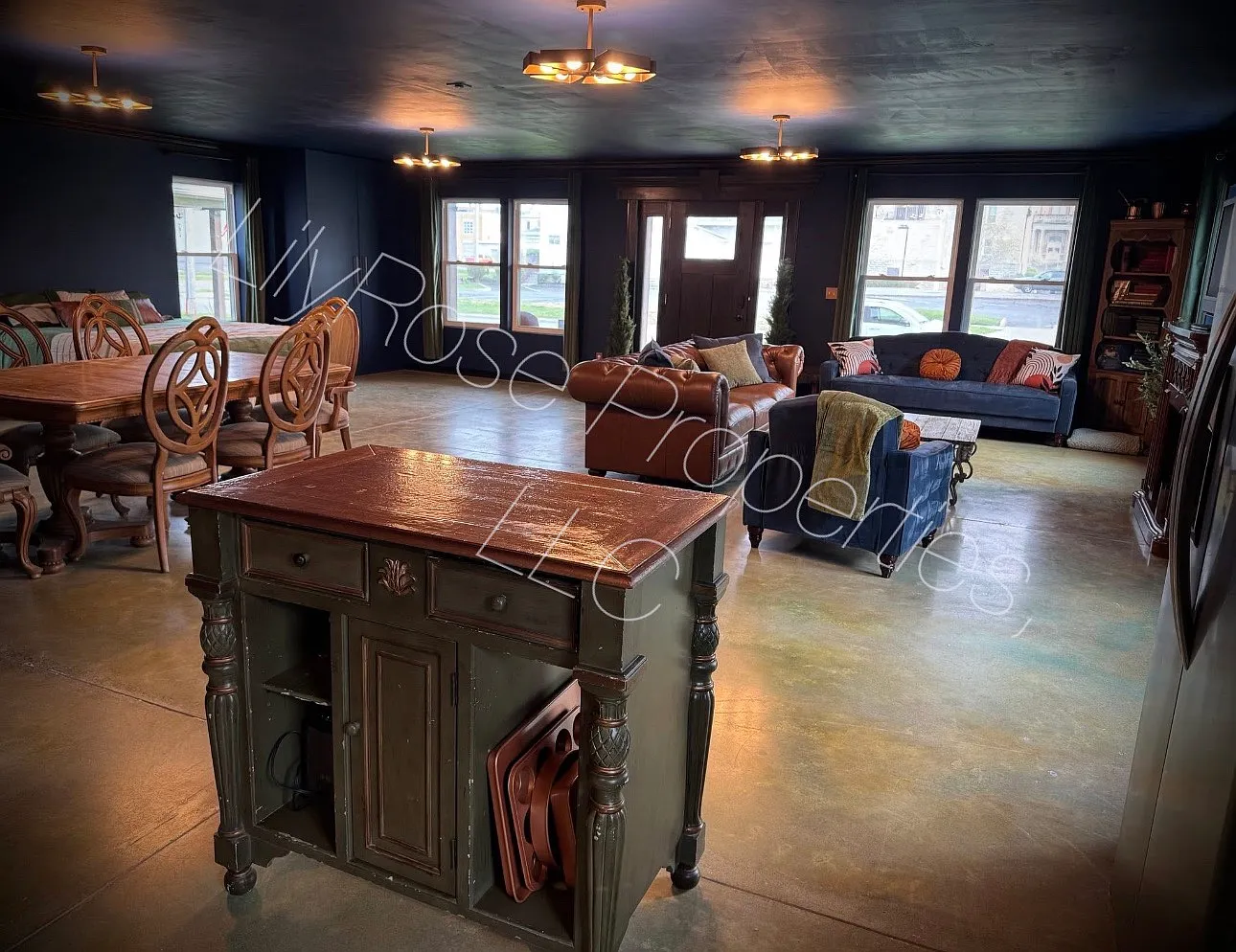 Studio, 1000 sqft, $1,300 — Photo 4