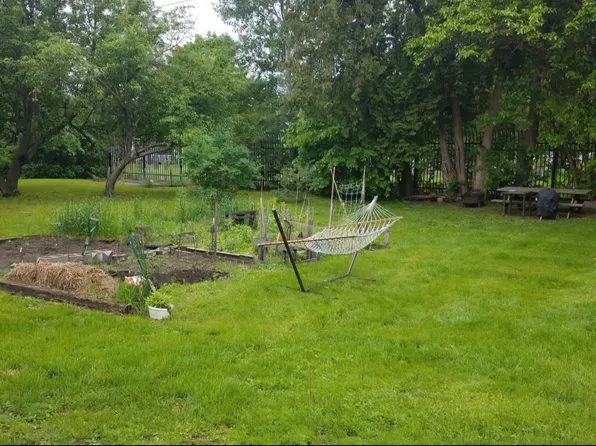 103 N Winooski Ave, Burlington, VT