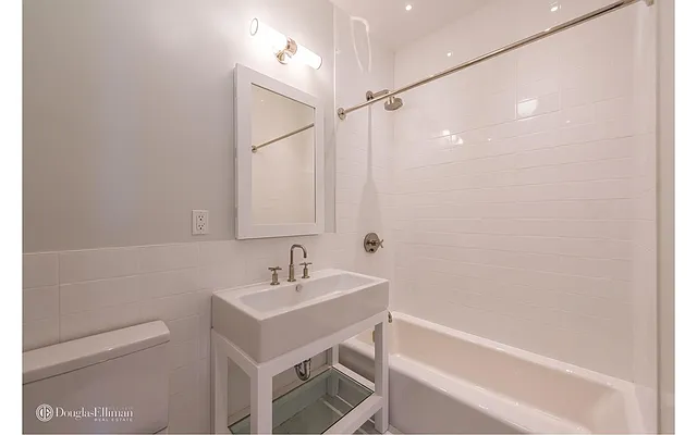 Rented by Douglas Elliman | media 33