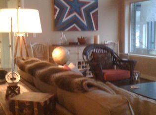 802 E North Bay Rd, Allyn, WA 98524