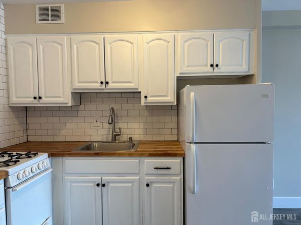 123 S Adelaide Ave APT 2L