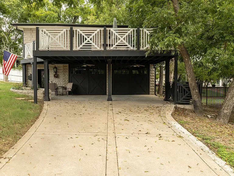 508 W Louisiana St — Photo 34