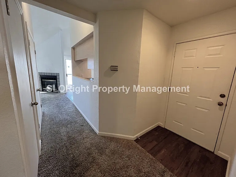 1021 Southwood Dr #D — Photo 15
