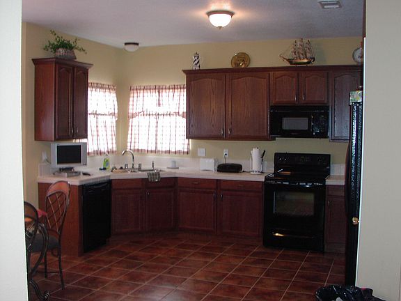 Plenty of storage with pantry and efficient work triangle