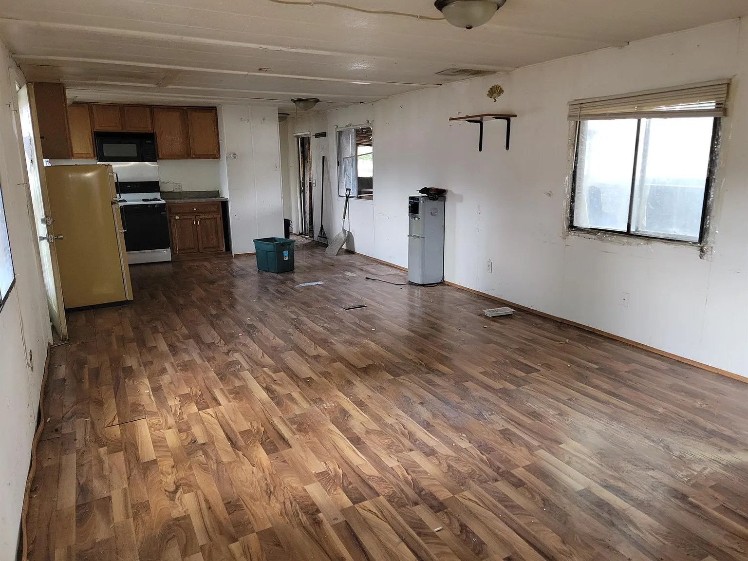 2 bed, $520 — Photo 1