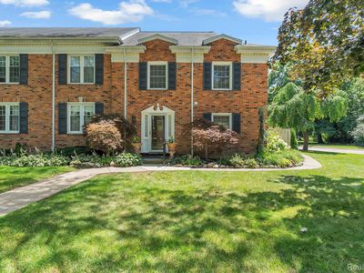 100 Billingsgate Ct, Bloomfield Hills, MI, 48301